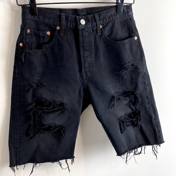 LEVIS 501 Mid Thigh High Rise Shorts Black - Picture 2 of 7